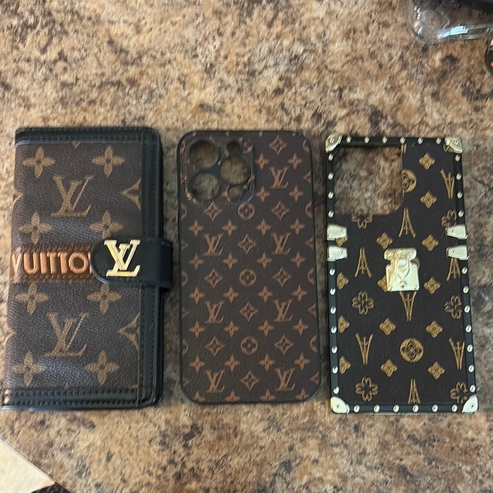 Luxury Designer Phone Case Set - Brown IPHONE 15 PROMAX